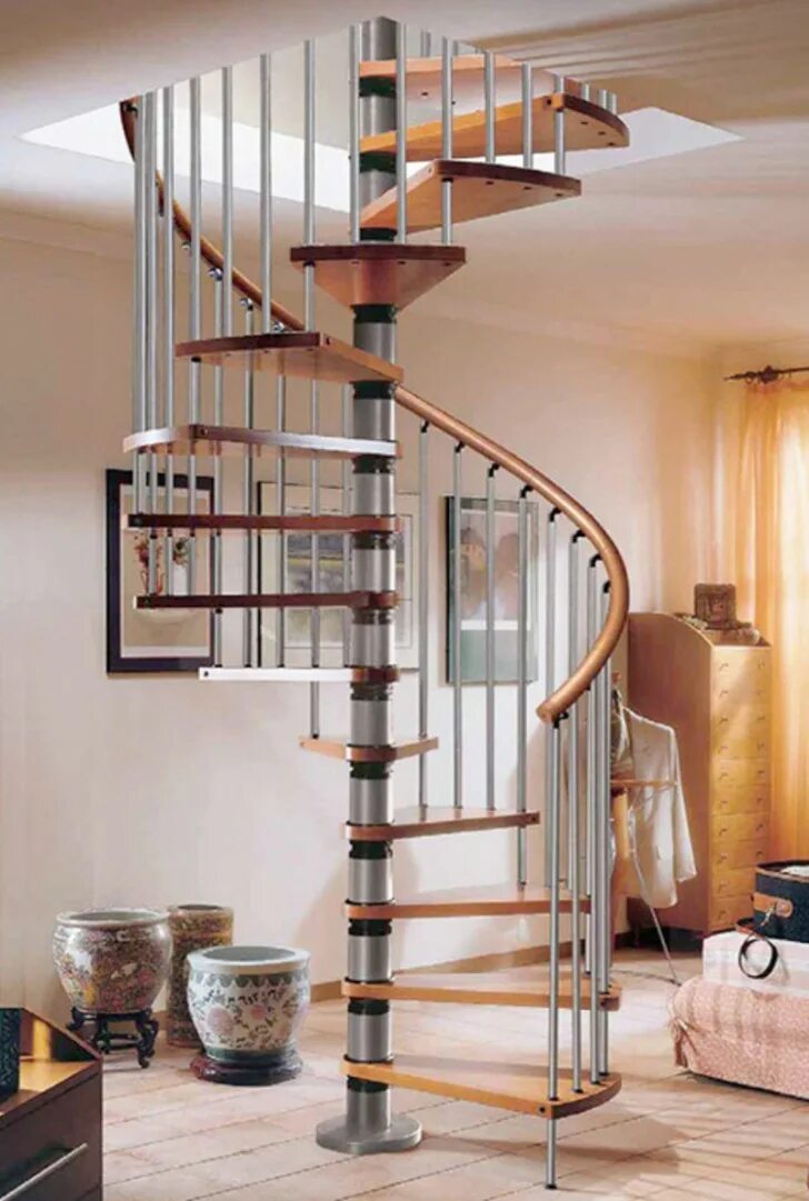Винтовая лестница. Лестница винтовая металлическая. Винтовая лестница в доме. Модульная винтовая лестница.
