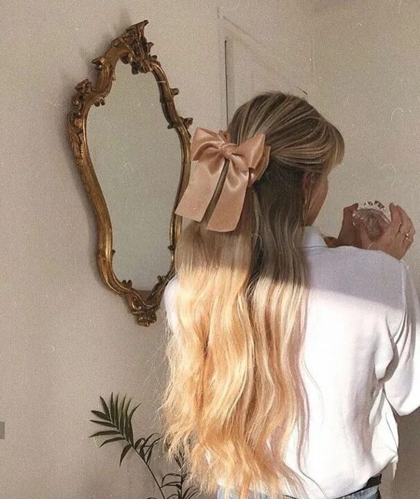 So beautiful yet so relaxed Leaf hair piece, Bridal hair vine, Hair vine wedding
