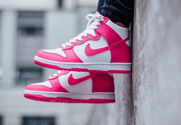 Как завязывать найки данки. Nike Dunk Prime Pink. Nike SB Dunk High Pink. Nike Dunk High Pink. Nike Dunk SB Pink.