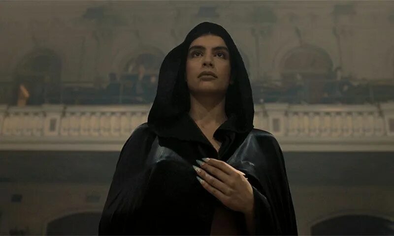 Севдализа. Севдализа обложка. Sevdaliza Human Video.