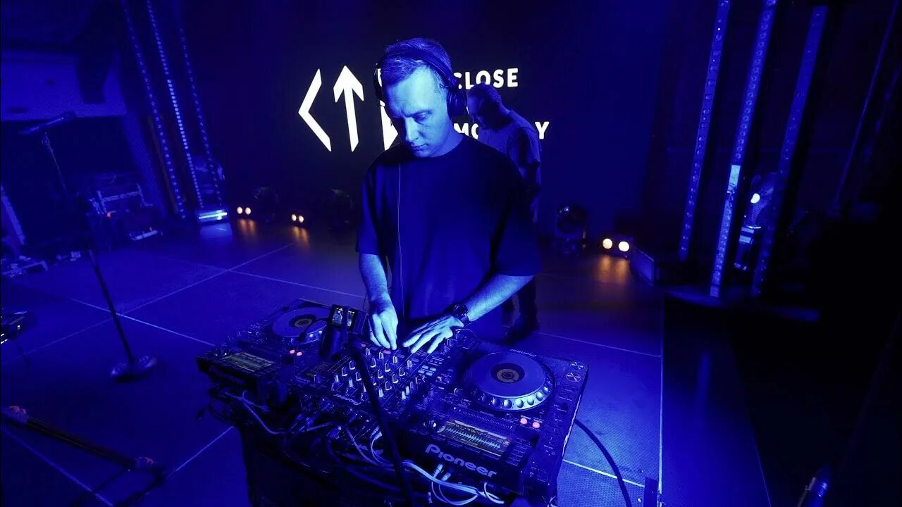 Progressive house 2025. Диджеи минимал техно. техно и прогрессив. melodic techno progressive house. melodic techno 2025.