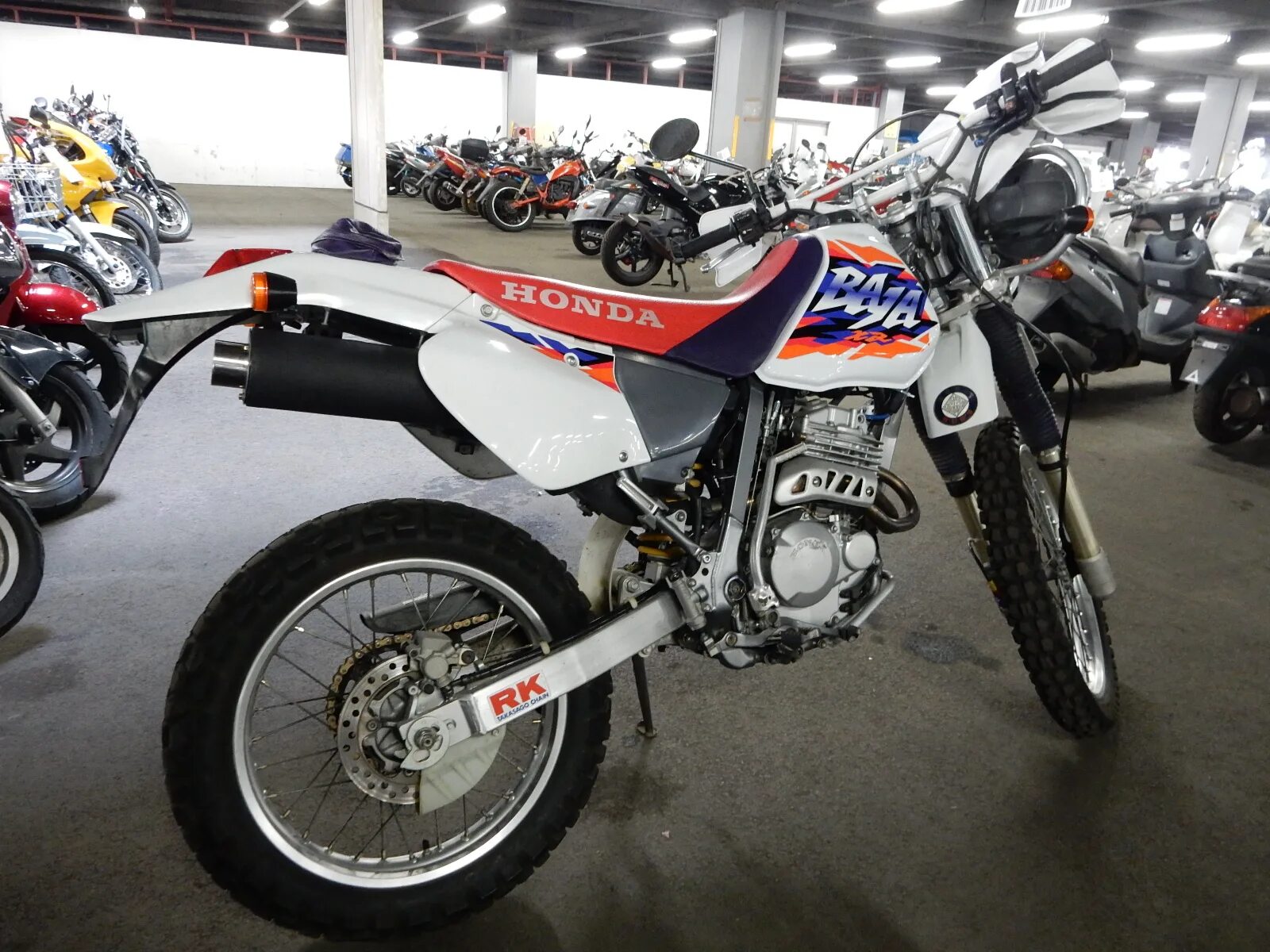 Honda baja. Honda XR 250 Baja. Honda Baja 250. Эндуро мотоциклы Хонда 250. Хонда турэндуро 250.