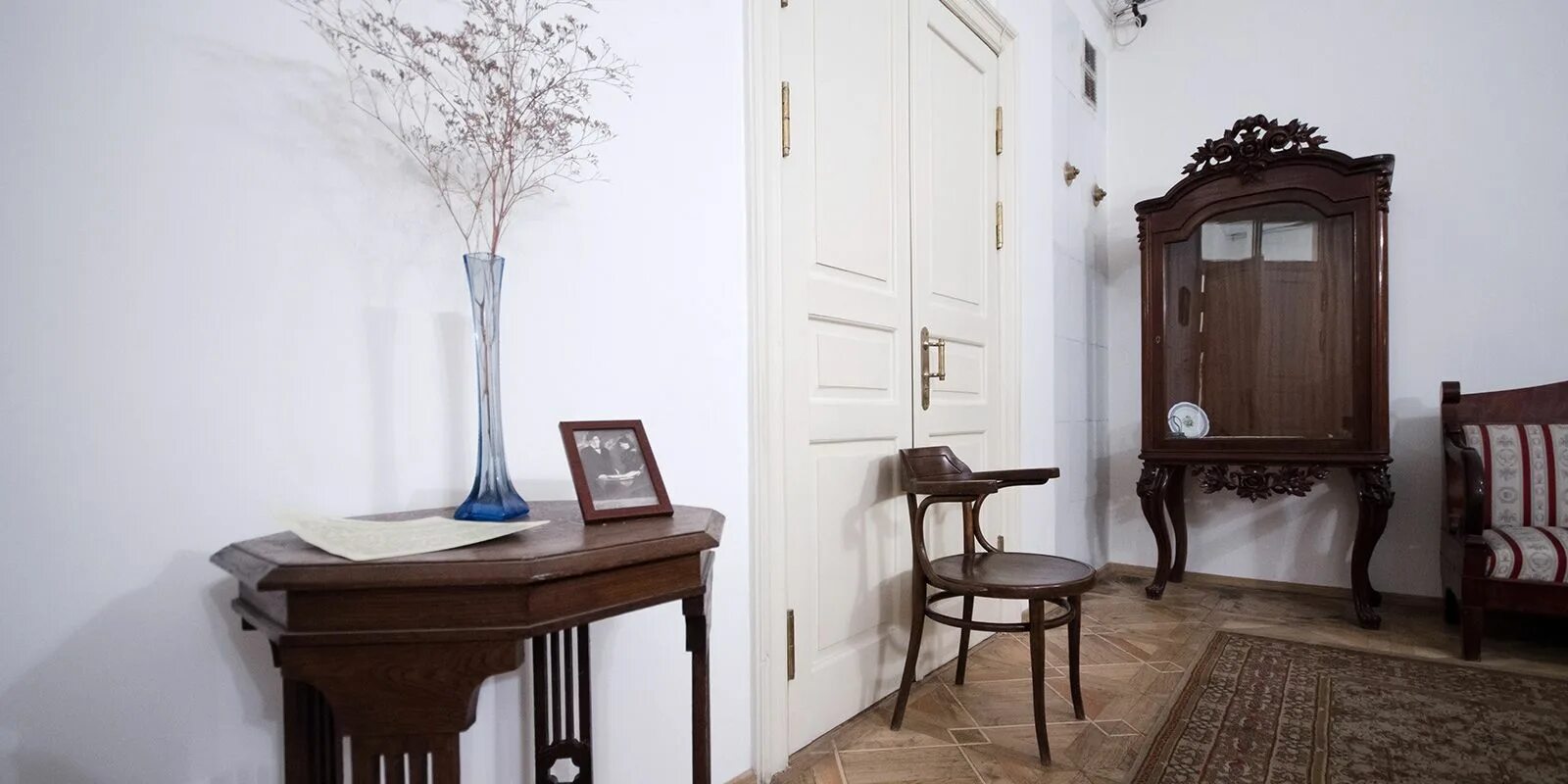 Музей квартира цветаевой в москве. Борисоглебский переулок музей марины цветаевой. Дом-музей марины цветаевой. Музей цветаевой в санкт петербурге. Дом марины цветаевой в москве на борисоглебском переулке.