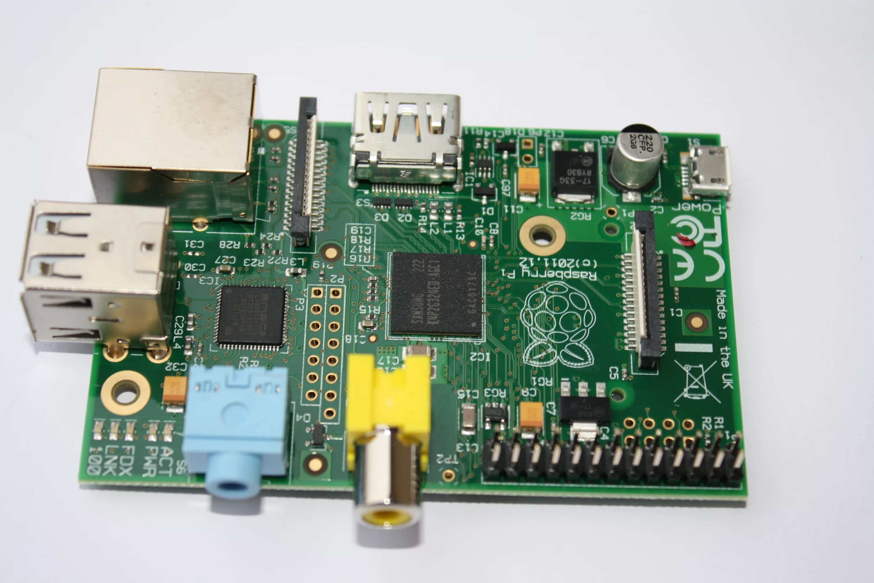 Raspberry pi board. Raspberry pi (c) 2011.12. raspberry pi 1 model b 2011.12. raspberry pi 3 c 12 2011. картридер raspberry pi 2011.12.