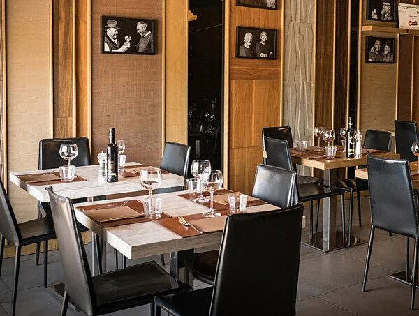 ла грилья одинцово чикина интерьер. биф бар одинцово ул чикина. La griglia крылатское. La griglia крылатское. ресторан la griglia одинцово.