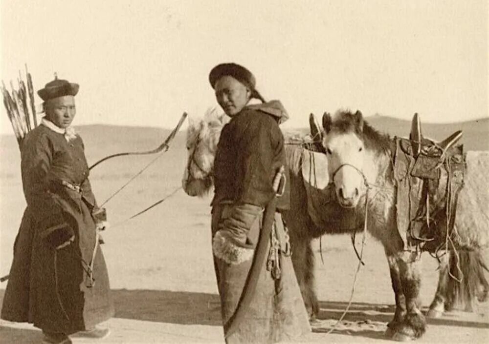 Монгольские народы россии. Дауры маньчжуры. Монголия 19 века. Тувинцы воины Чингисхана. Маньчжуры 19 век.