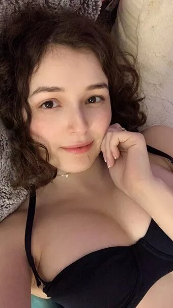 Leana lovings biography. Leana lovings биография. Leana lovings officer daddy. Leana lovings актриса. Leana lovings хуп.