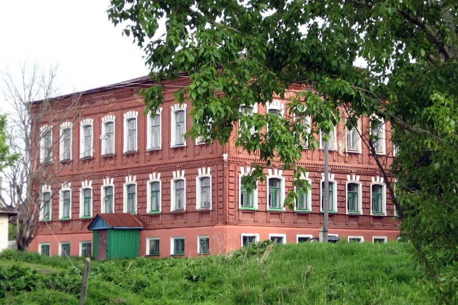 Школа красное на волге. Село красное на волге костромская область. Красное-на-волге костромская область школа. Красное на волге школа средняя. Красное на волге школа средняя.