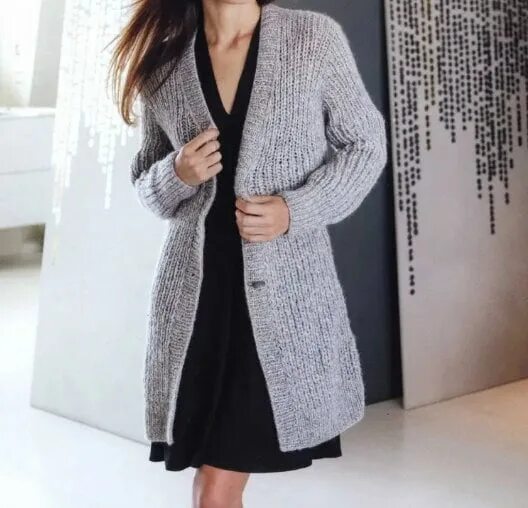 Кардиган с рельефной кокеткой - схема вязания спицами с описанием на BurdaStyle.