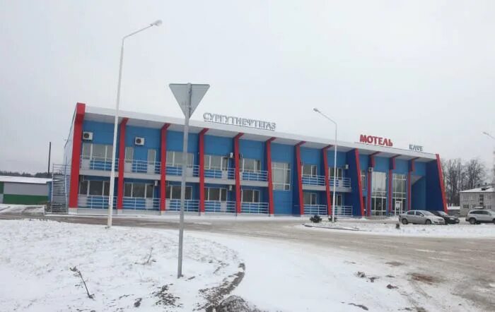 Сургутнефтегаз,псковнефтепродукт. Сургутнефтегаз опочка. Автомойка сургутнефтегаз псков. Мотель опочка. Отель сургутнефтегаз в опочке.