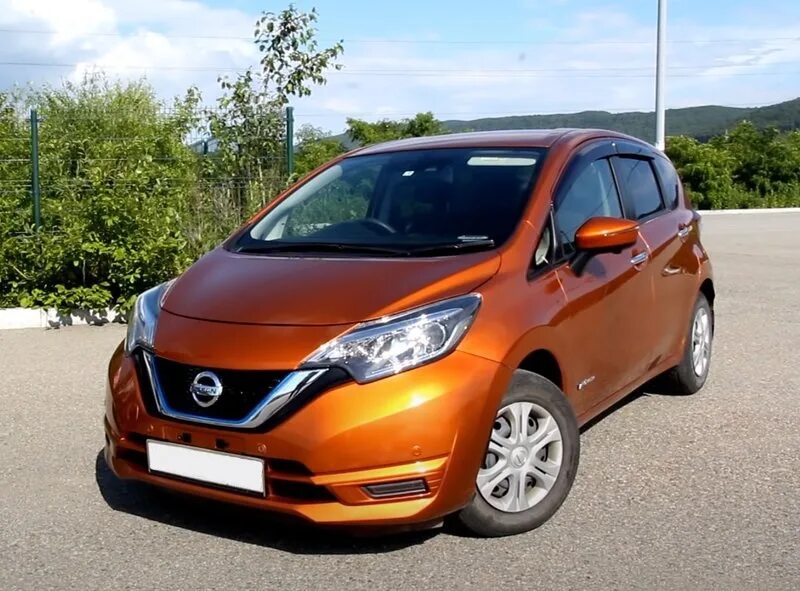 Ниссан ноут пауэр купить. Ниссан ноут гибрид. Ниссан ноут e-Power. Nissan Note e-Power гибрид. Nissan Note 2018 гибрид.