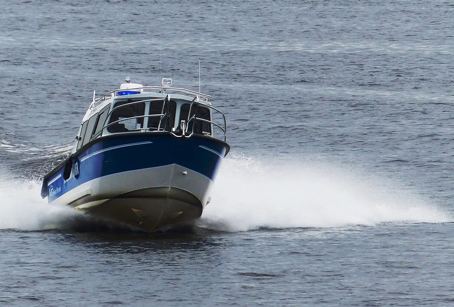 маломерное судно. маломерных моторных судов. маломерное моторное судно. навигация маломерные суда гимс. фото маломерных судов судов судов.
