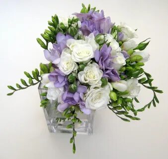Фрезия букет