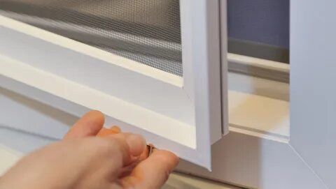 Вставная сетка для пластиковых окон