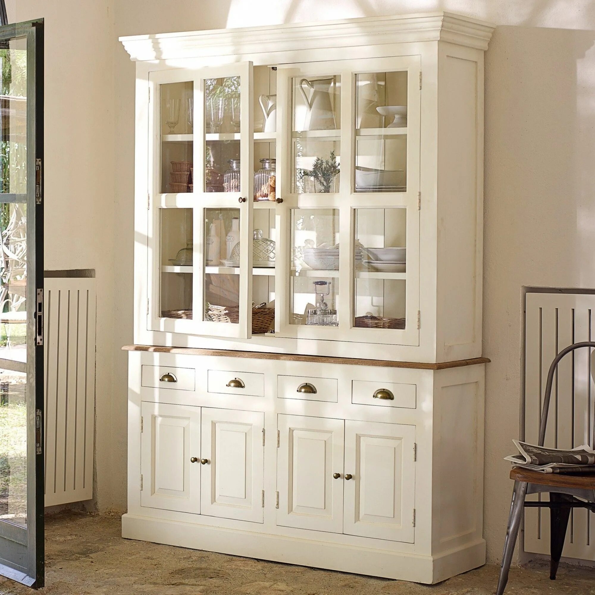 Белый шкаф сервант в гостиную. Прованс 016 буфет белый. Сервант белый. Шкаф буфет икеа. Шкаф буфет белый.
