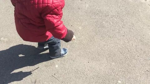 Давила мальчика