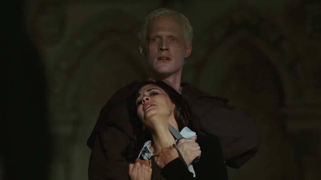 Код да винчи снимали. Код да винчи фильм сайлас. код да винчи фильм 2006 сайлас. код да винчи фильм 2006 пол беттани. пол беттани сайлас код да винчи.