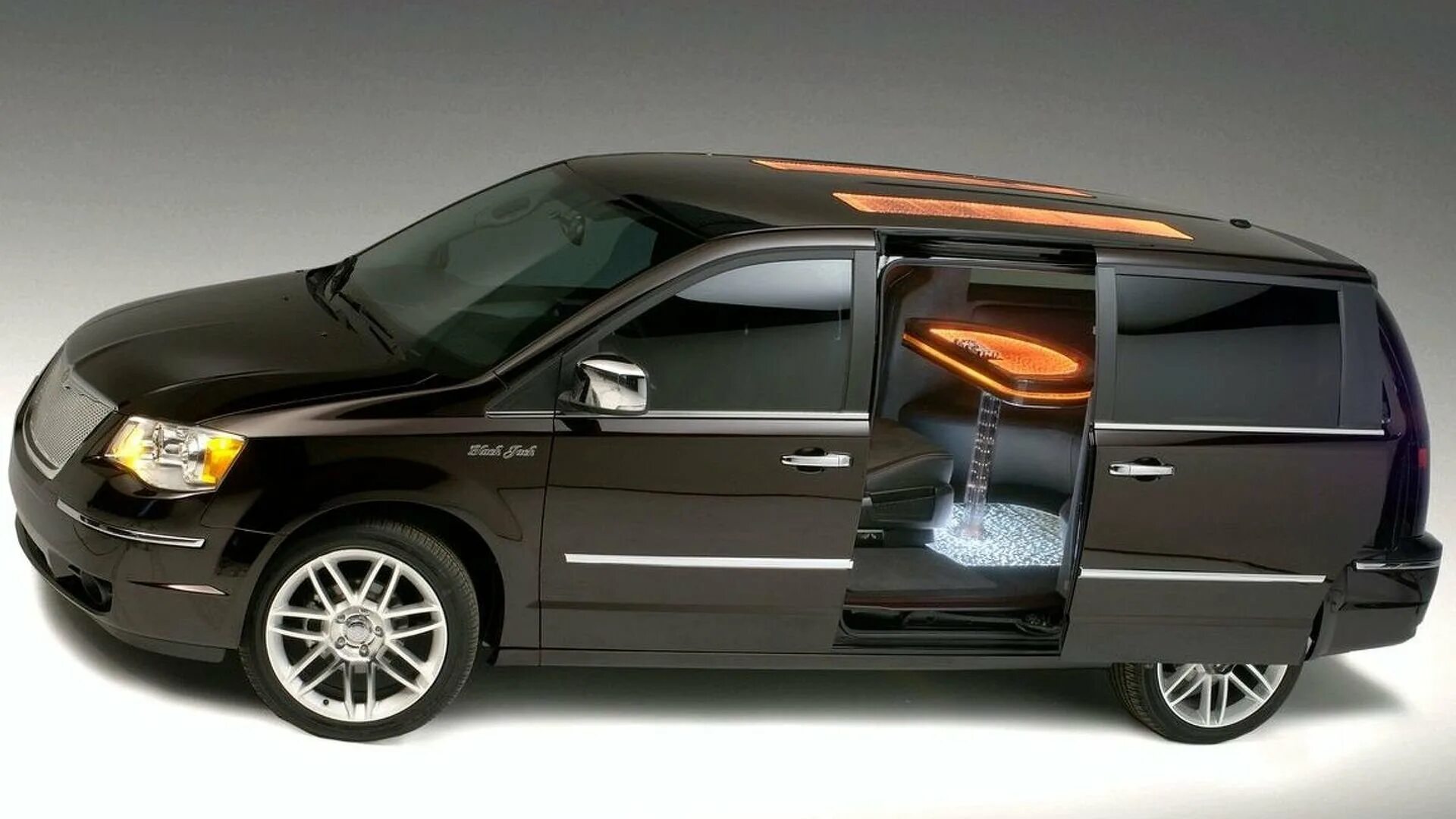 Chrysler Town Country 2022. Chrysler Town & Country. Chrysler Town Country 2005. Крайслер Таун Кантри 2010.