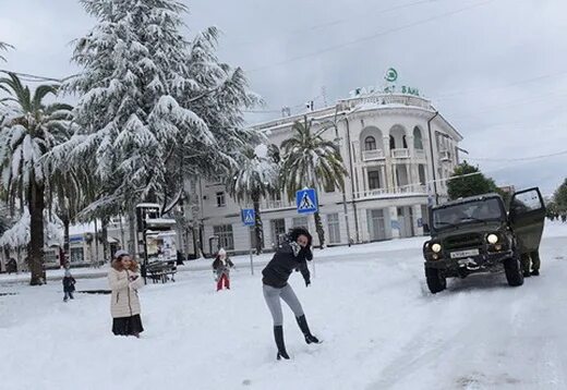 Погода на 10 дней в сухуми абхазия. Сухум зимой 2022. Абхазия Сухум зимой. Абхазия зимой Сухуми. Абхазия Гагры зима.