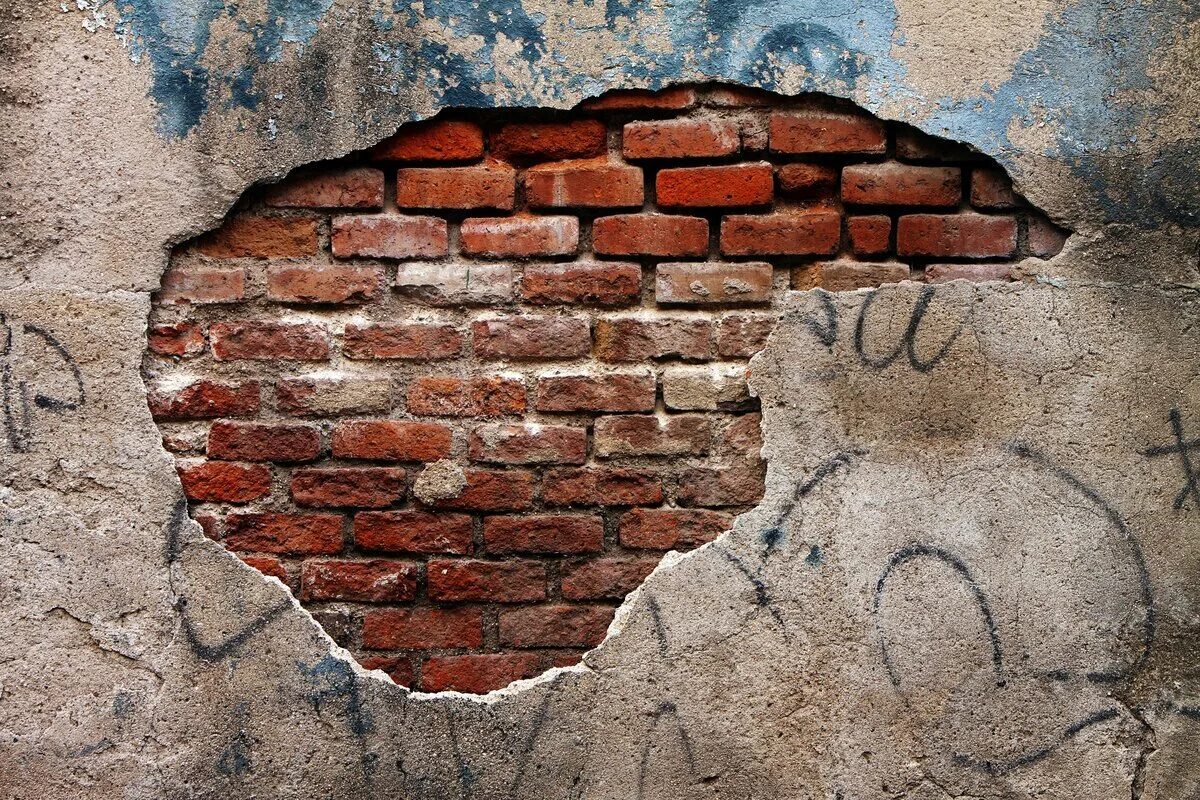 Кирпичная стена фон. Обвалившаяся штукатурка на кирпичной стене. Разрушенная стена. Кирпичная стена рисунок.
