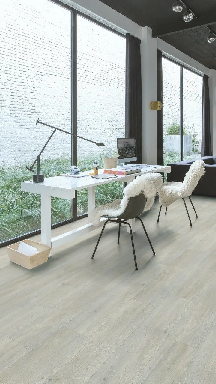 Альпин флор кварц виниловый пол. Ламинат алпайн флор. Ламинат quick step серый. Alpine floor кварцвиниловая плитка. Midland oak 22231.