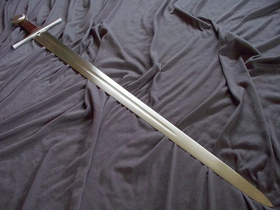 вампирский меч скайрим. цвайхандер dark souls 2. серебряный двуручный меч skyrim мод. где найти двуручный меч. где найти двуручный меч.