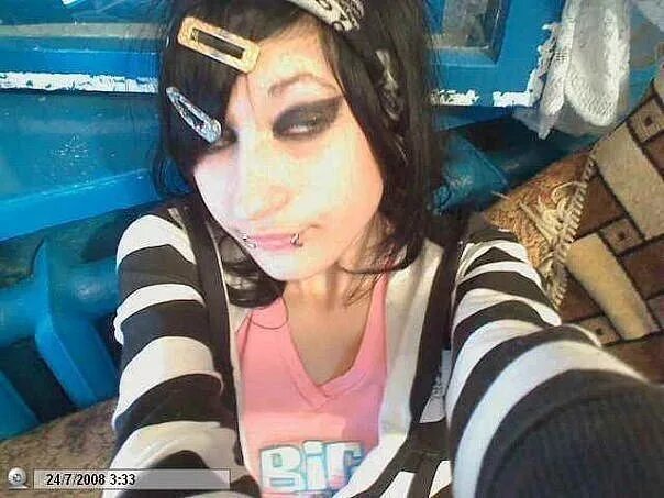 Типичная педовка. Педовка. Эмо педовки. Педовка мальчик. Педовка неверлов.