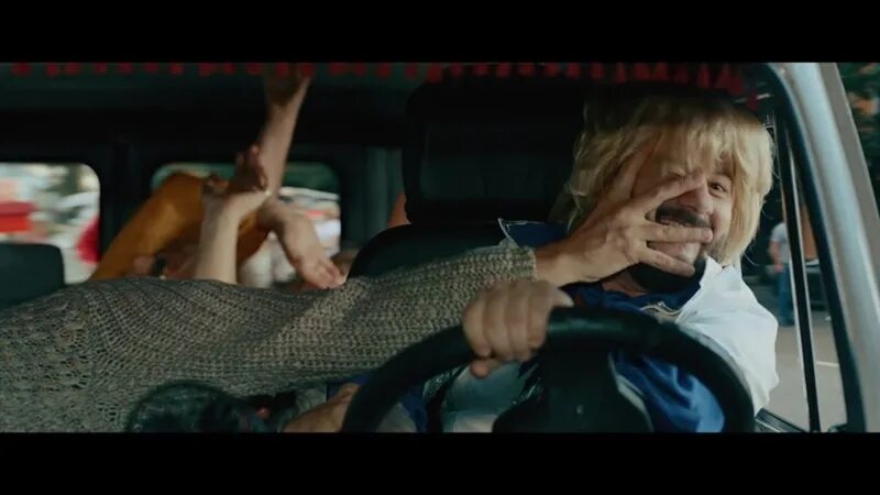 Наталья бардо бабушка легкого поведения 2. Бабушка легкого поведения моменты. Бабушка легкого поведения моменты. Момент в ванне бабушка легкого поведения. Бабушка лёгкого поведения наталья баржо.