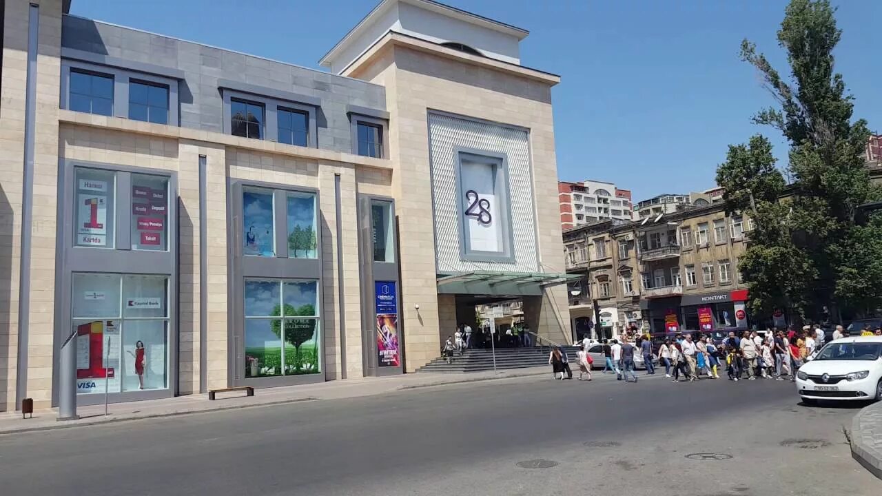28 молл баку. 28 mall баку. молл 28 мая баку. торговый центр в баку 28 мая. 28 mall баку фото.