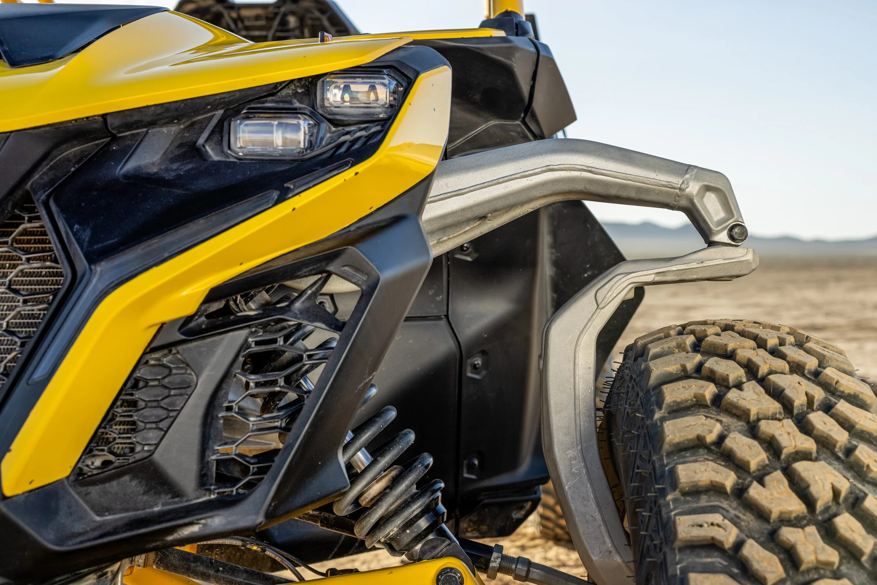 Xmr 2025. Brp maverick 2025. brp can-am maverick r 2025. брп маверик 2025. can am maverick r 2025.