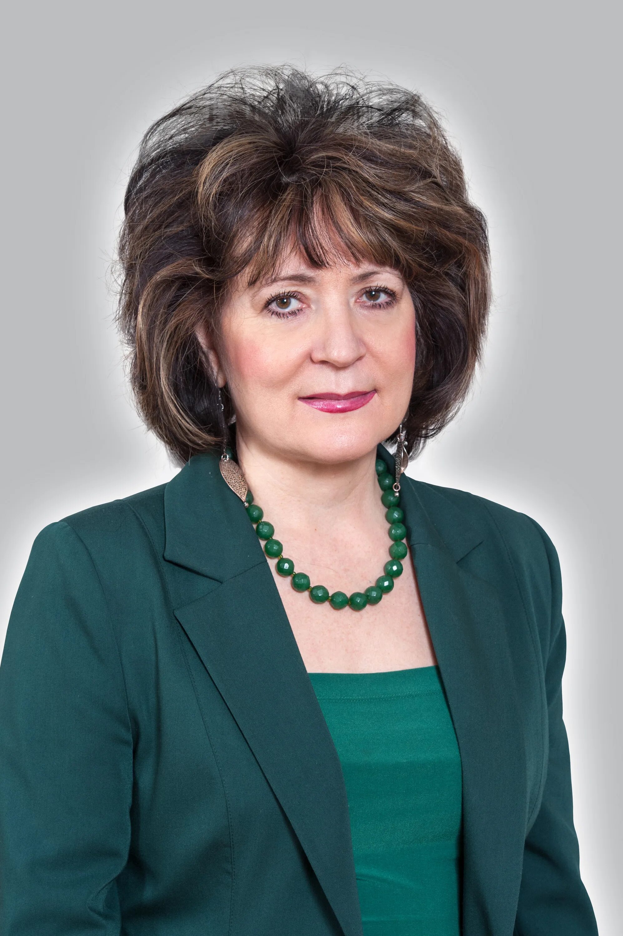 15 микрорайон нижневартовск. Нижневартовск омская 33. Нижневартовск ул омская 24. Моба магазин запчастей для телефонов. Моба нижневартовск.