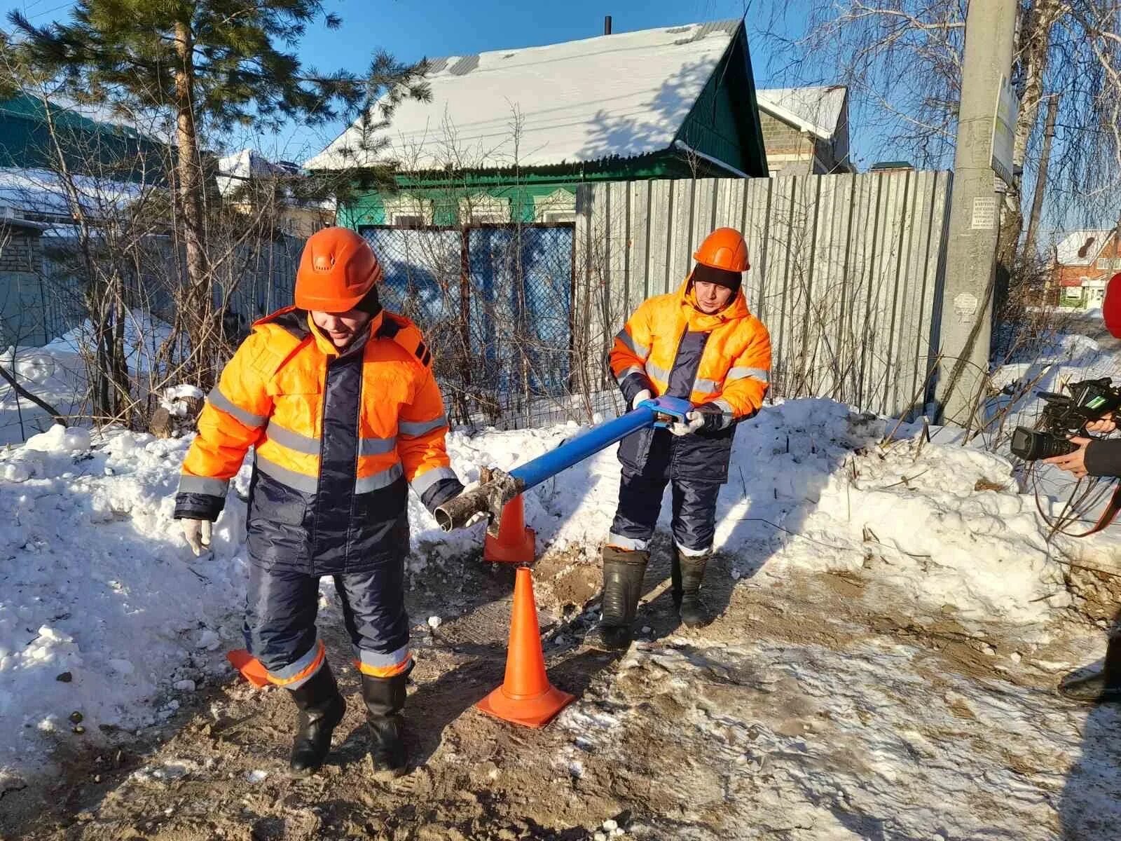 Самарский водопровод. Водопровод в самаре. Водопроводные сети. Водопровод в самаре. Самарские коммунальные сети.
