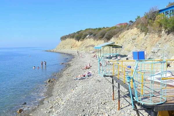 Сухая щель абрау. Лагерь моряк новороссийск. Сухая щель новороссийск базы отдыха моряк. Сухая щель новороссийск. Новороссийск щель сухая кемпинг.