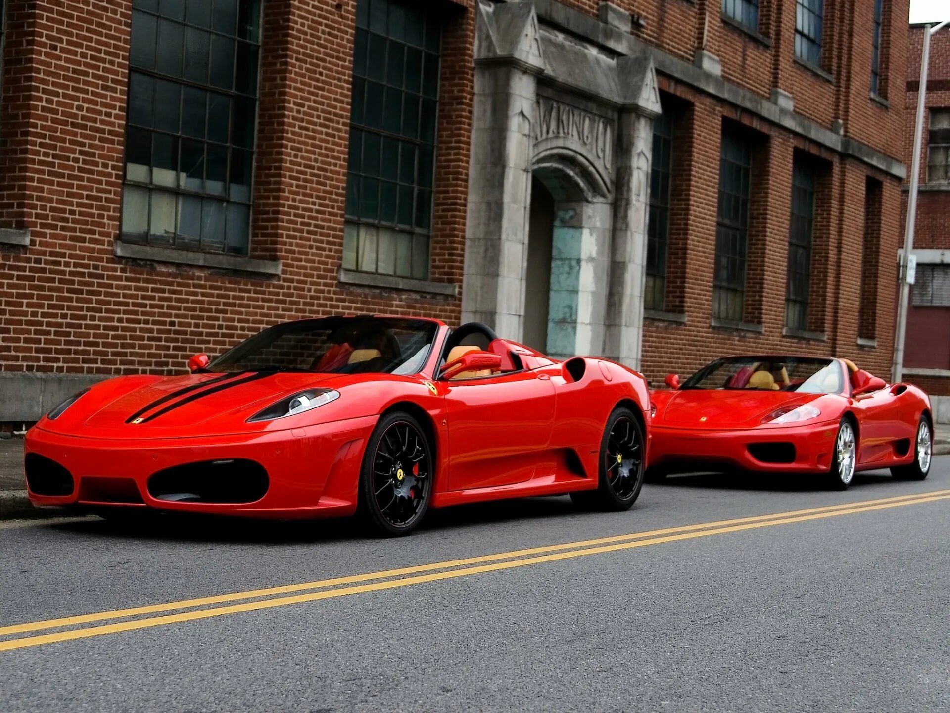 Красная машинка 1. Красная Ferrari f430. Красная Феррари 458. Ferrari 458 Italia красная. Ferrari f50.