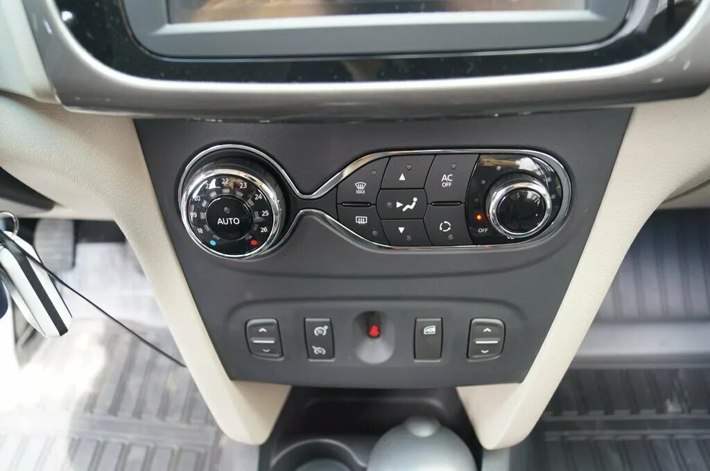 климат контроль рено логан 2