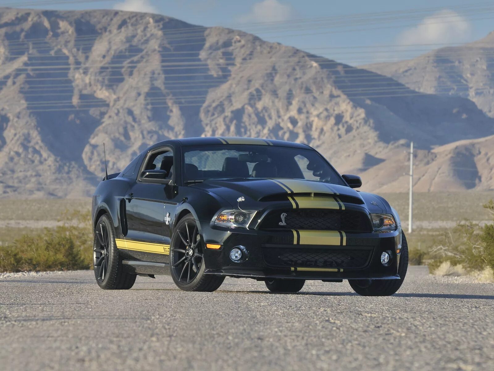 Mustang shelby gt. Форд Мустанг Шелби gt 500. Форд Мустанг Шелби gt500cr. Форд Мустанг Шелби 2012. Форд Мустанг Шелби gt 2012.