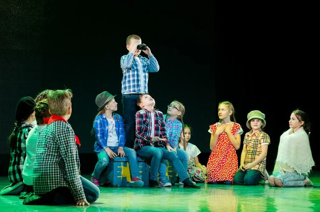 мастер класс актерское мастерство для детей. детский театр мастер. детский театральный кружок. театральная студия будильник тюмень. театр для детей.