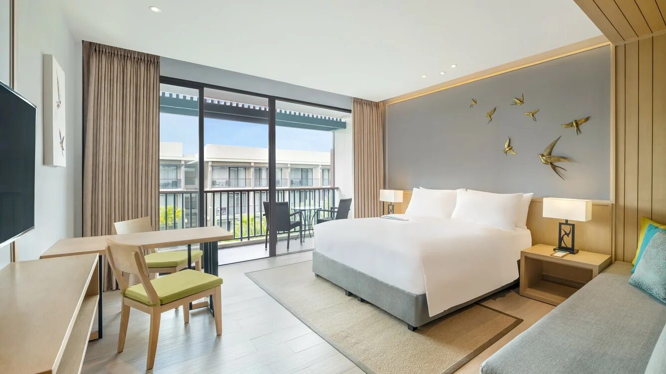 Центара самуи резорт. Rawai palm beach 4* (rawai). Superior pool view. Отель пхукет naithonburi. Палм резорт пхукет.