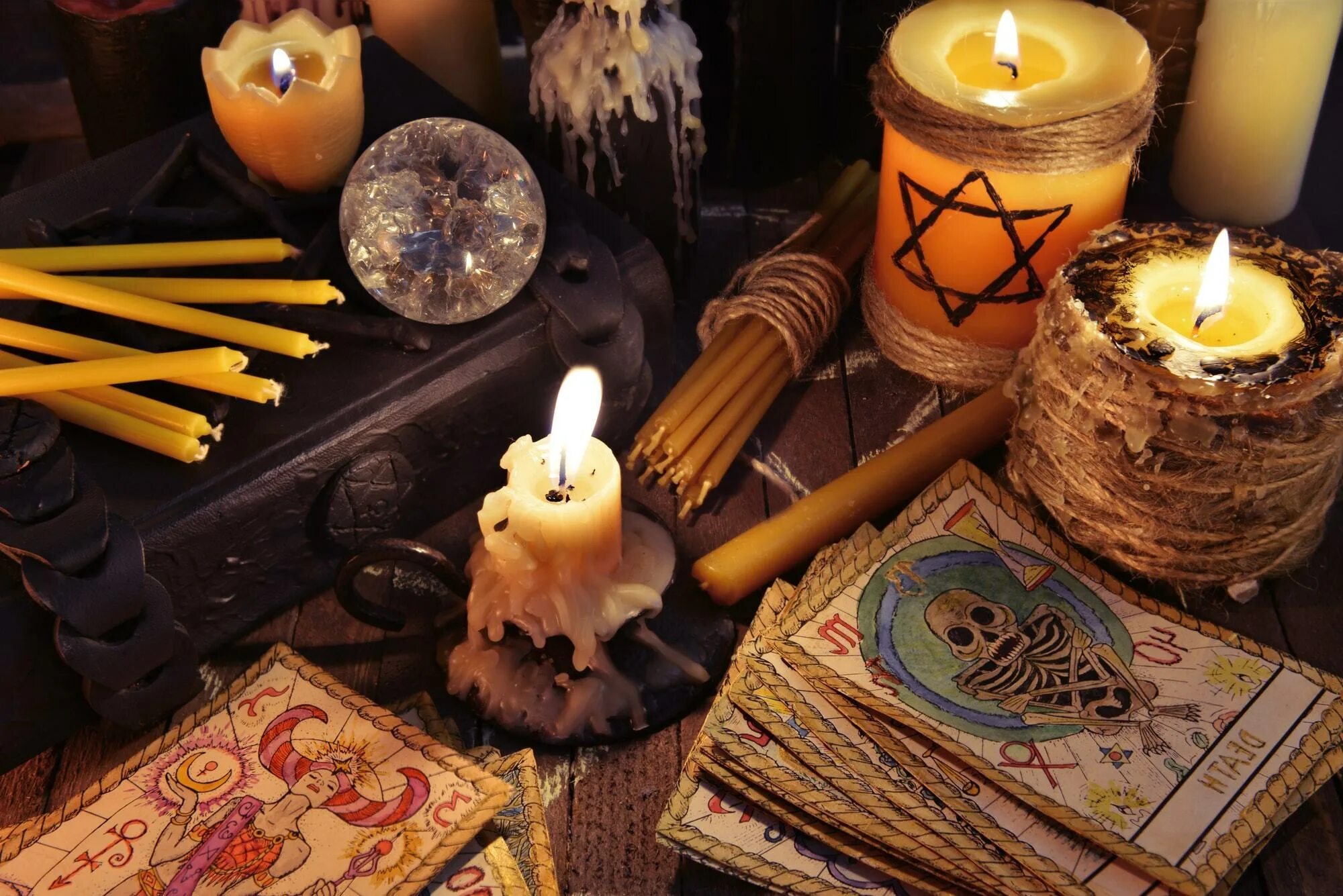 Ритуалы белой магии. Магические свечи. Колдовские свечи. Ритуалы со свечами. Ритуальные свечи.