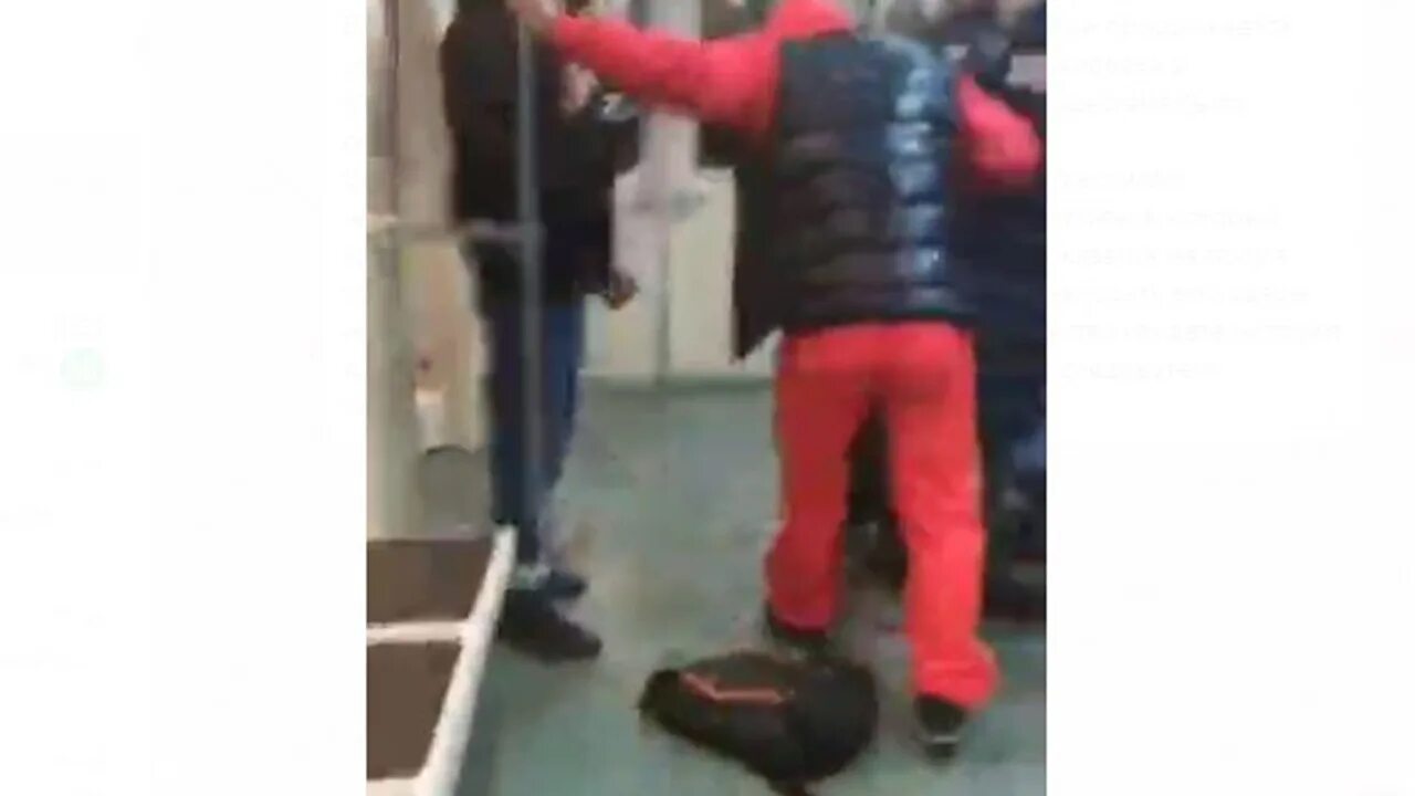 Избиение в метро. Дагестанцы избили парня в метро в москве. избиение романа ковалева в метро. роман ковалев метро дагестанцы. роман ковалёв избитый в метро.