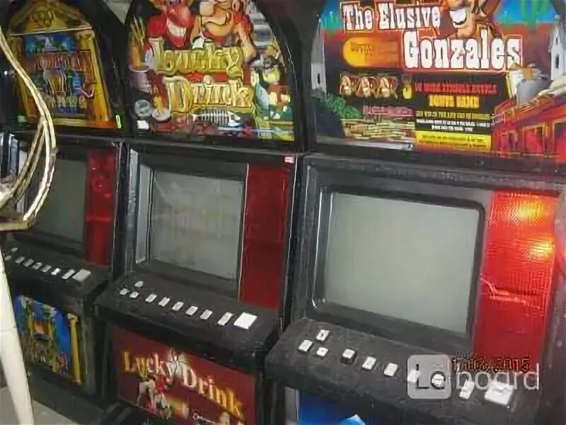 Игровые автоматы лягушки 5. "atronic" sepoxg. Атроник игровые автоматы. Игровой автомат скачки. Играть в игровые автоматы белатра.