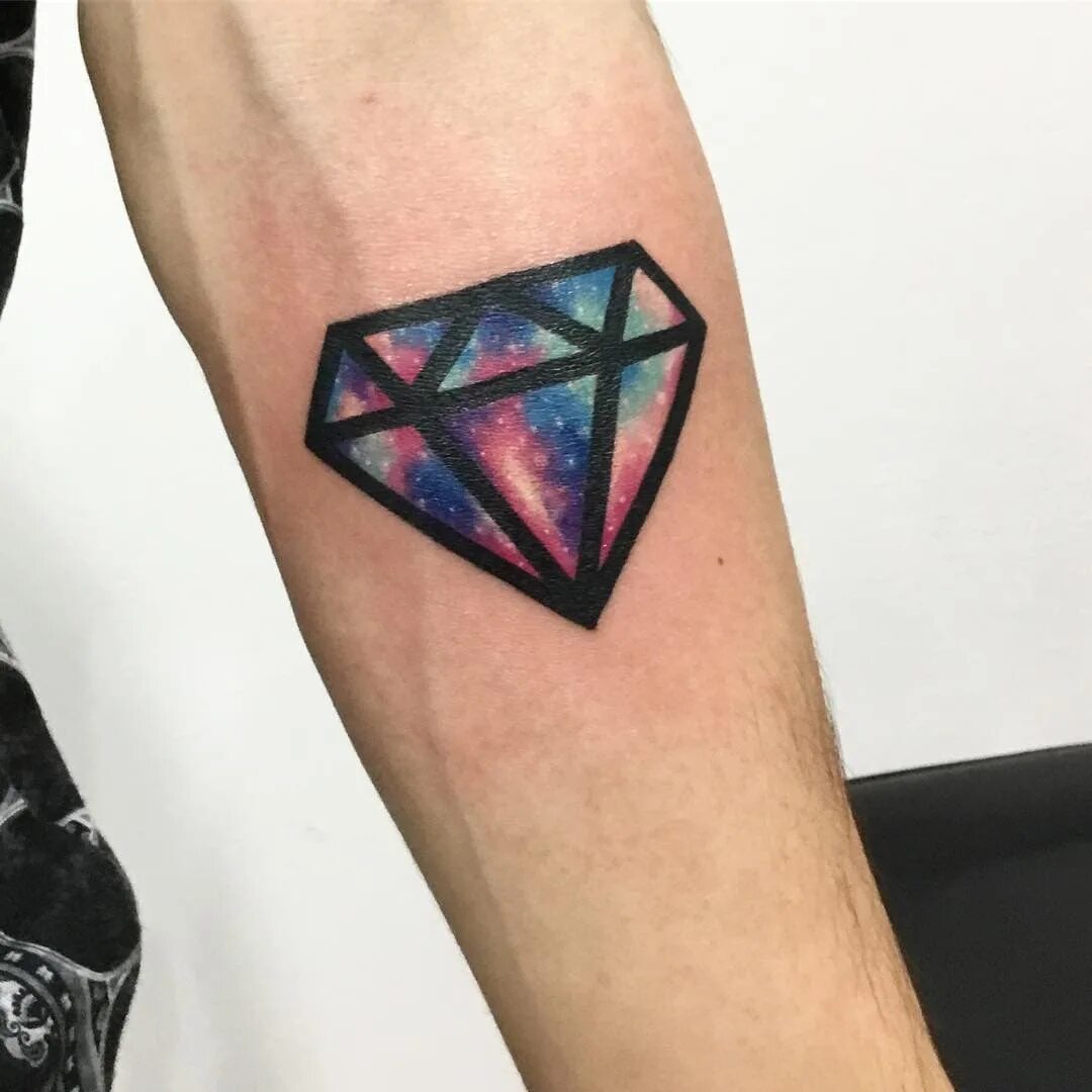 Tribe diamond. Тату Алмаз на руке.