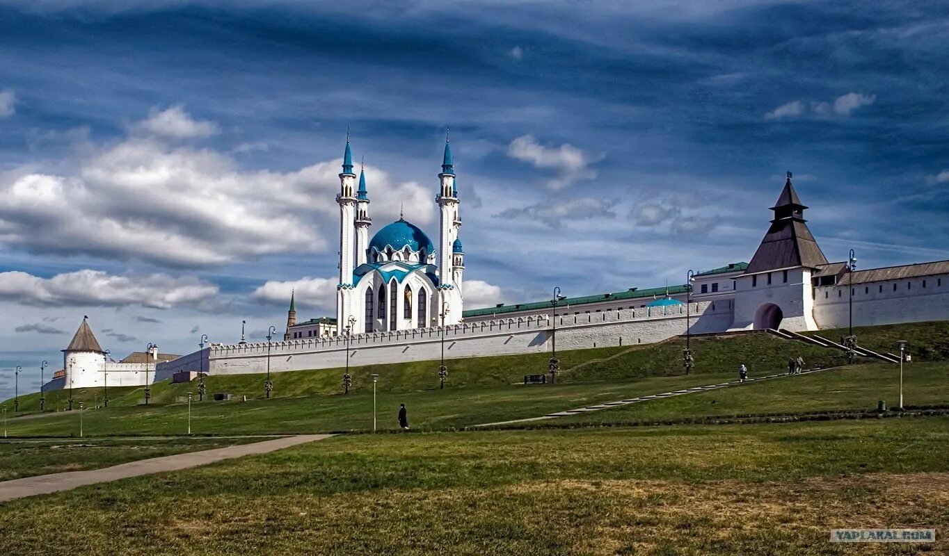 Аскарова казань. Зимний кул шариф. Историко-архитектурный комплекс «казанский кремль» (казань). Кул-шариф казанский кремль. Панорама кремля казань.