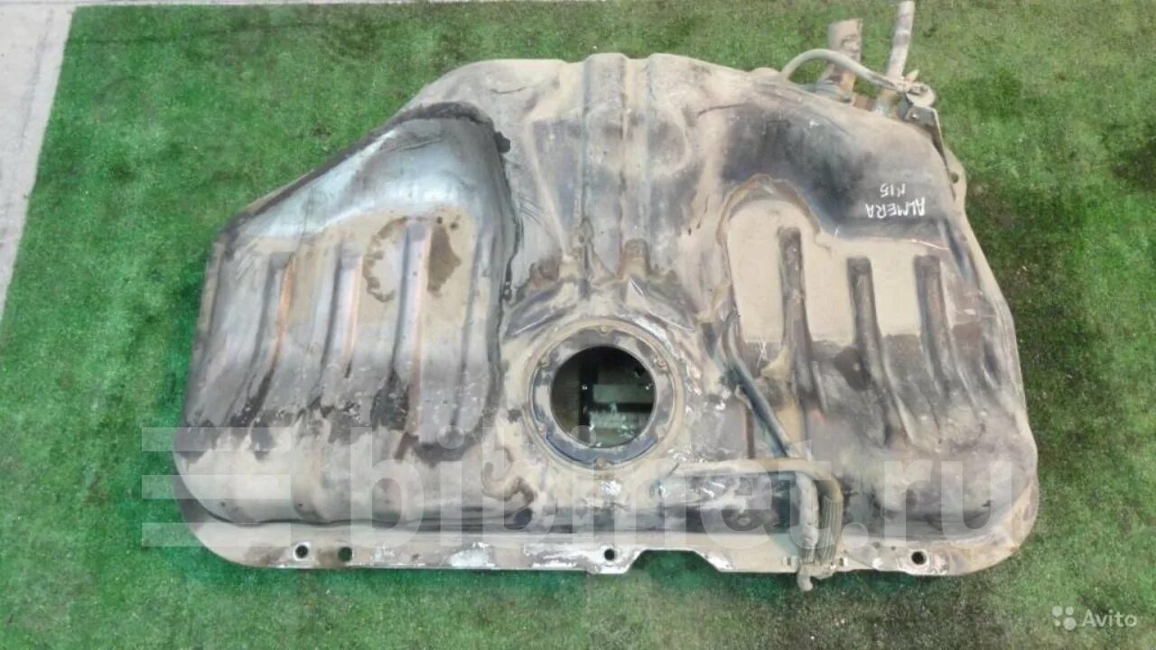 Бак топливный ниссан альмера н15. Бак ниссан альмера g15. Топливный бак ниссан альмера классик. Бак топливный альмера классик. Топливный бак ниссан альмера.
