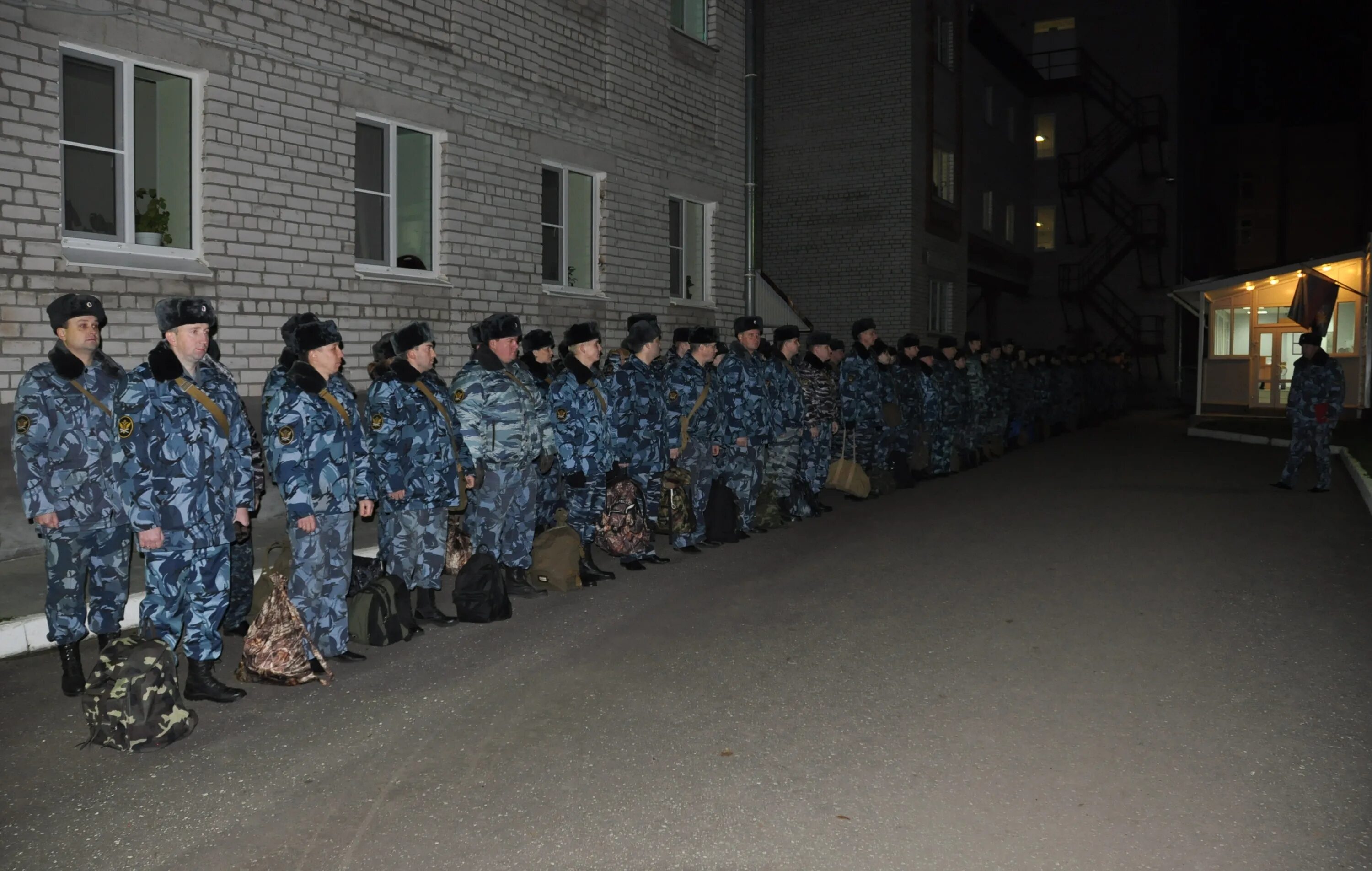 Ночью курсантов подняли по тревог. День штаба уфсин. Тревога фсин. Тревога псков. День штаба уфсин.