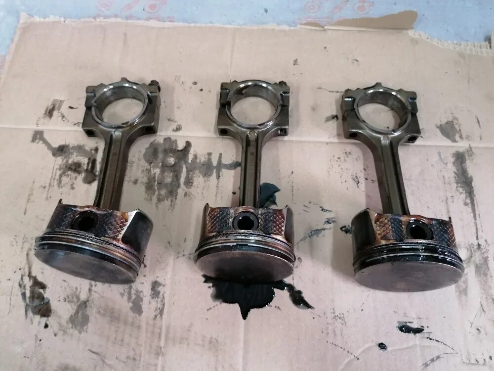 поршни мазда 6 gg 2. 8 поршни. поршень мазда 6. 5. поршень мазда 6.