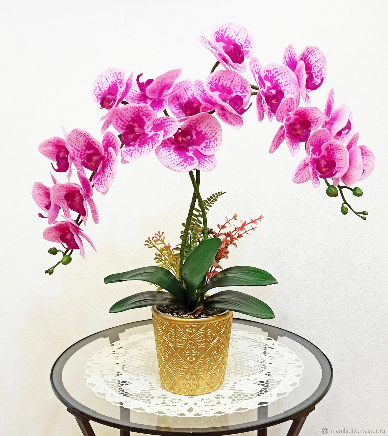 Орхидея Дафна. Искуссивенная архидея. Искусственные орхидеи в интерьере.