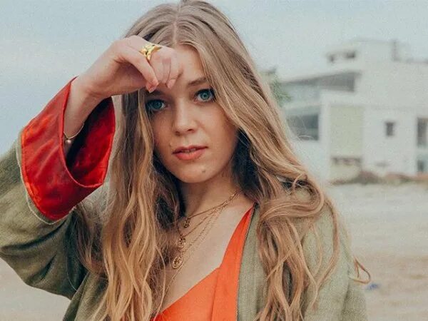 Бекки хилл. Becky Hill фото. Becky Hill 2023. Singer Becky Hill.