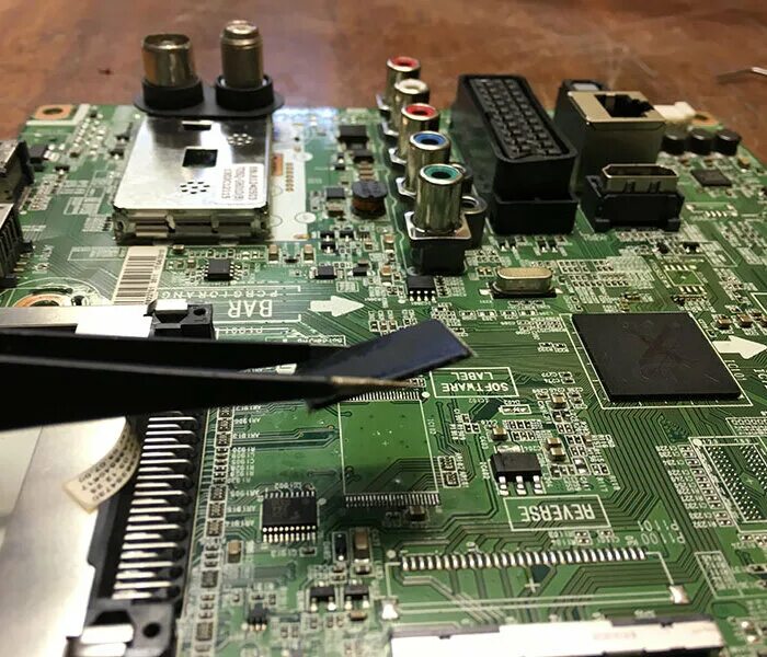 Pn-2874f. усилитель звука рено сандеро 2. замена микросхемы скана. микросхема усилителя звука автомагнитолы. замена микросхемы tda7388 на tda7850.