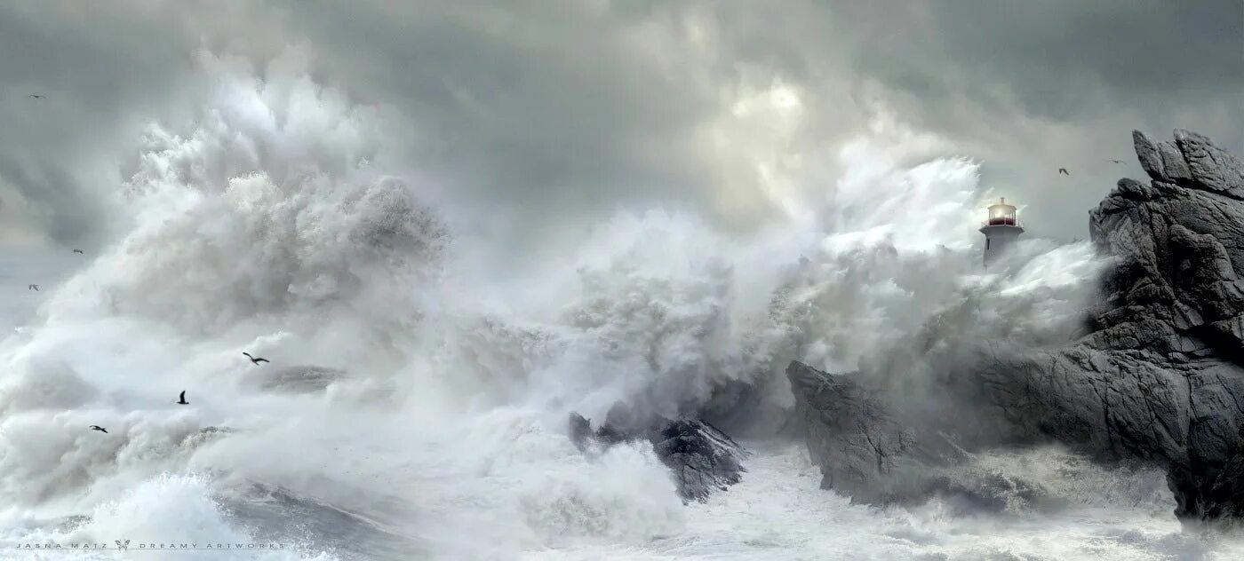 Осень ветер. Бушующее море. Листья кружатся. Море шторм. Грозное море бушующий ветер.
